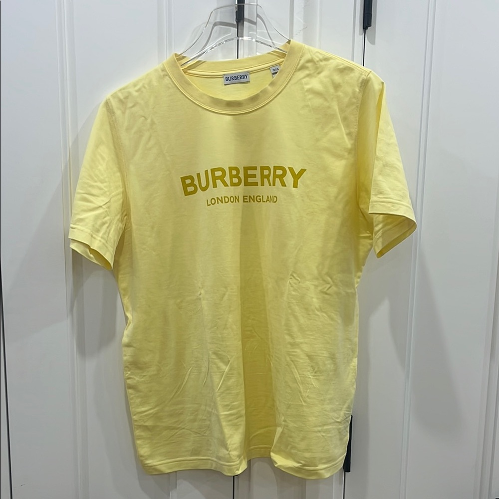Authentic Burberry Women’s Tee in Bright Yellow great condition!